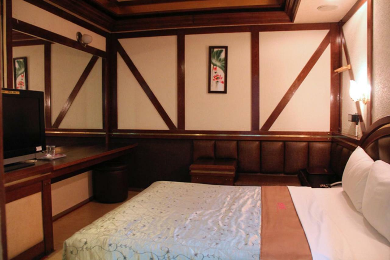 Persimmon Hotel Hsinchu Exterior foto